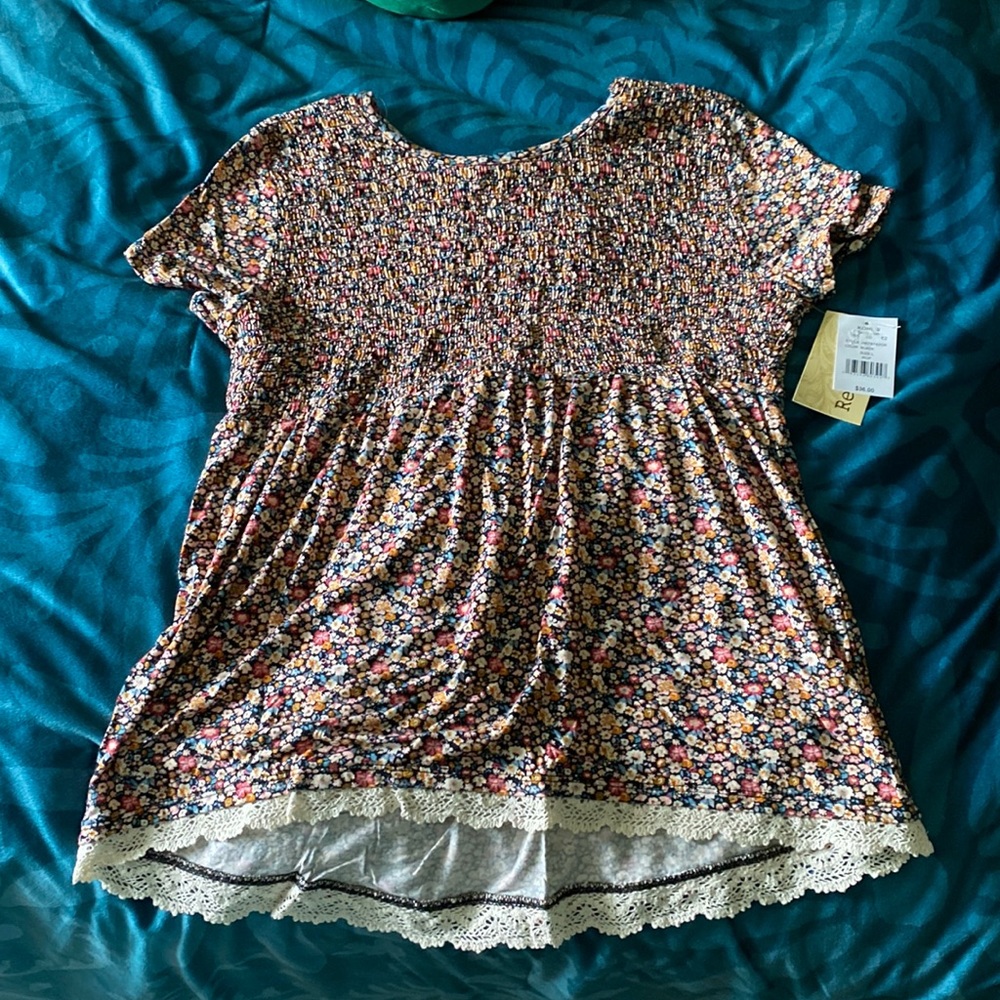 Floral Pattern Rewind Shirt